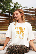SUNNY DAYS CLUB Cropped Mineral Graphic Top