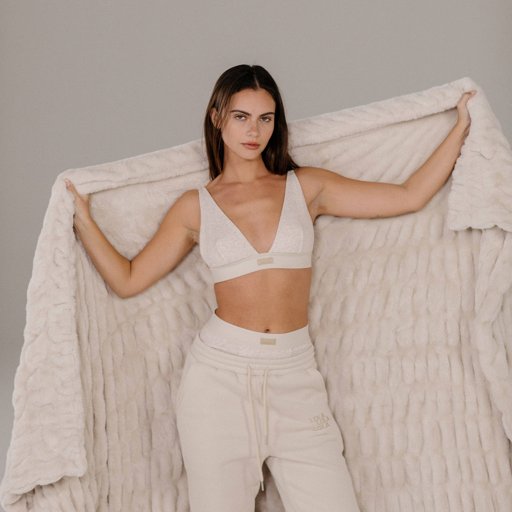 Antique Ivory Lola Blanket